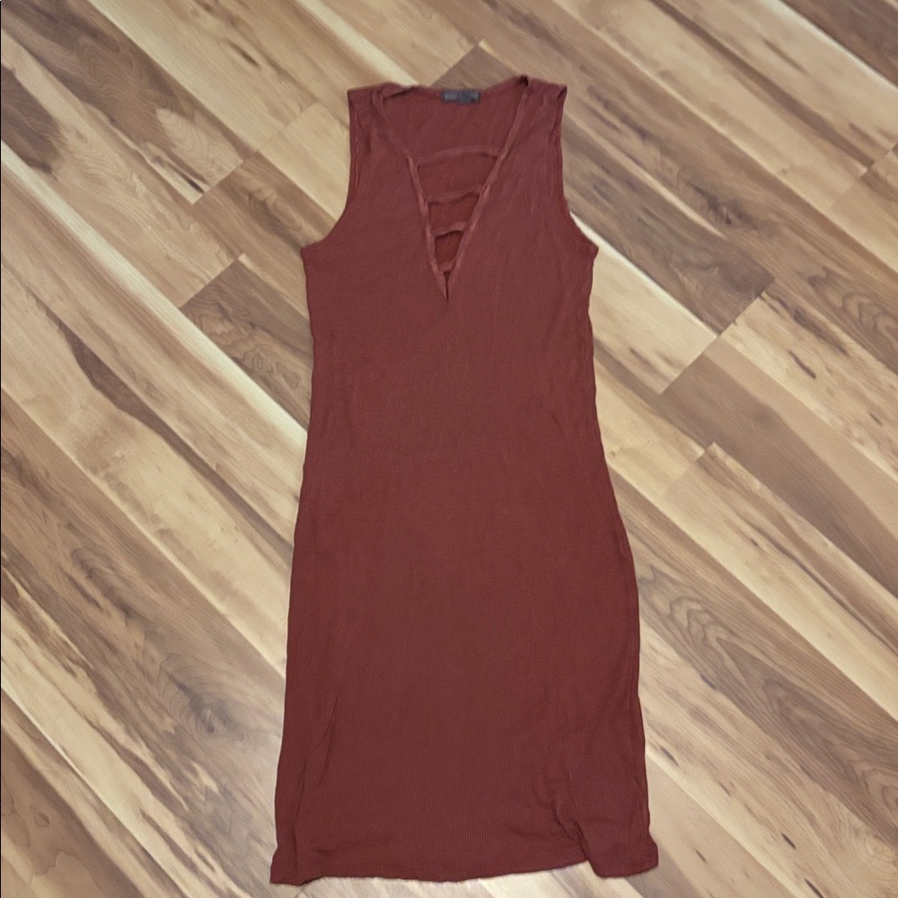 Elegant Sleeveless Rust Dress